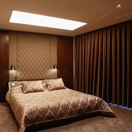 Hotel Onhann 4*
